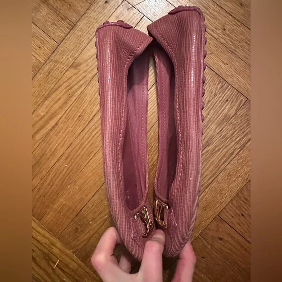 Relisted - Louis Vuitton shoes Size 9, soft Epi printed Leather Mauve Oxford Ba… - Picture 6 of 10